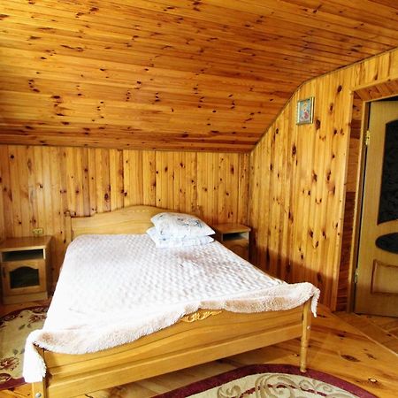 Cottage "Kliverent" ยาเรมชา ภายนอก รูปภาพ
