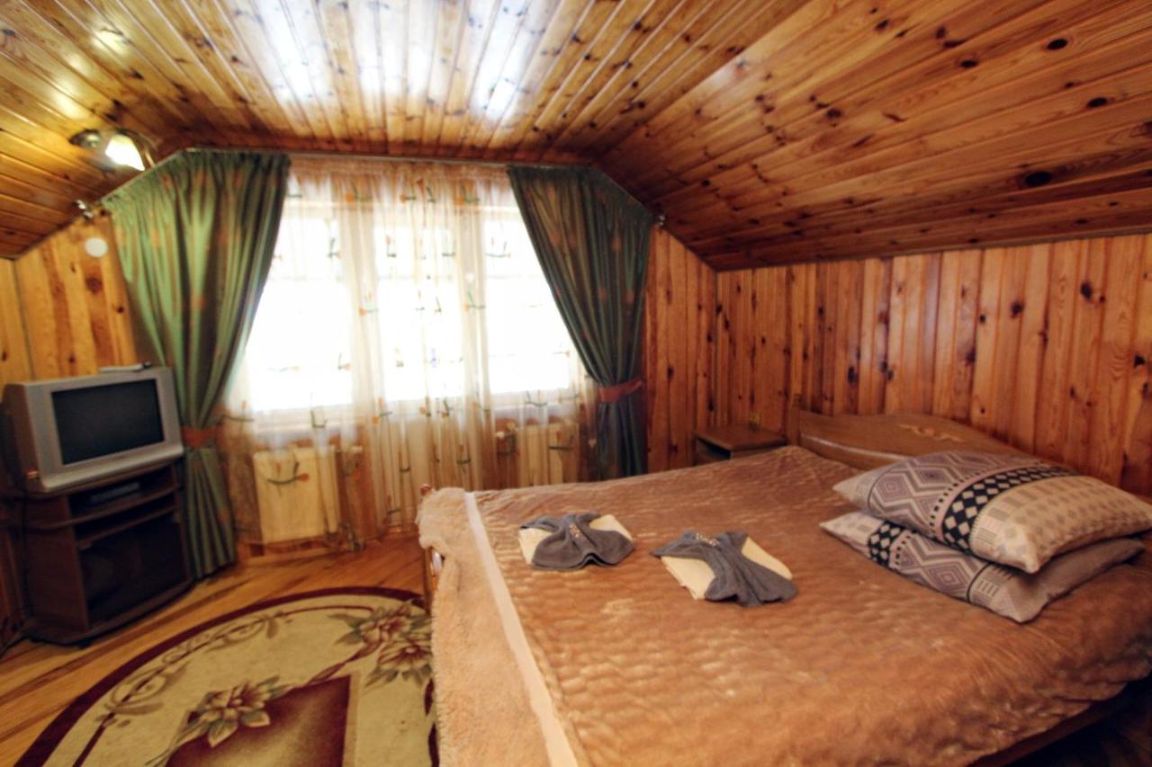 Cottage "Kliverent" ยาเรมชา ภายนอก รูปภาพ