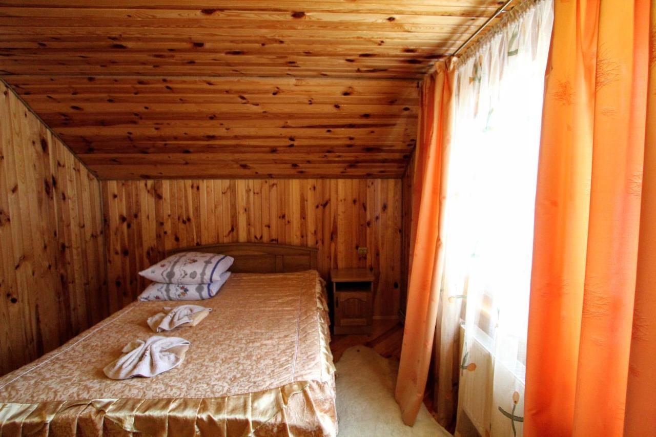 Cottage "Kliverent" ยาเรมชา ภายนอก รูปภาพ