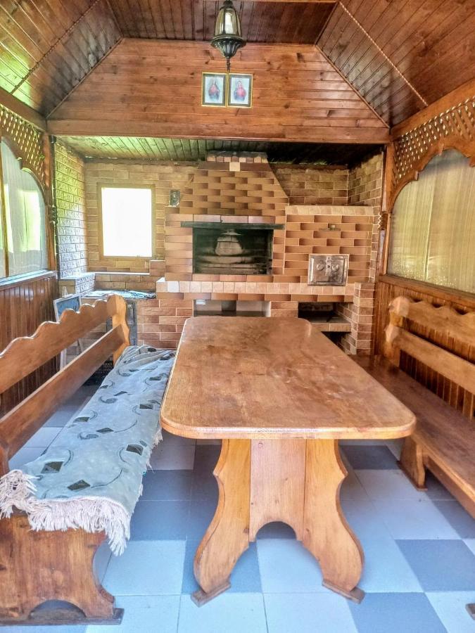 Cottage "Kliverent" ยาเรมชา ภายนอก รูปภาพ