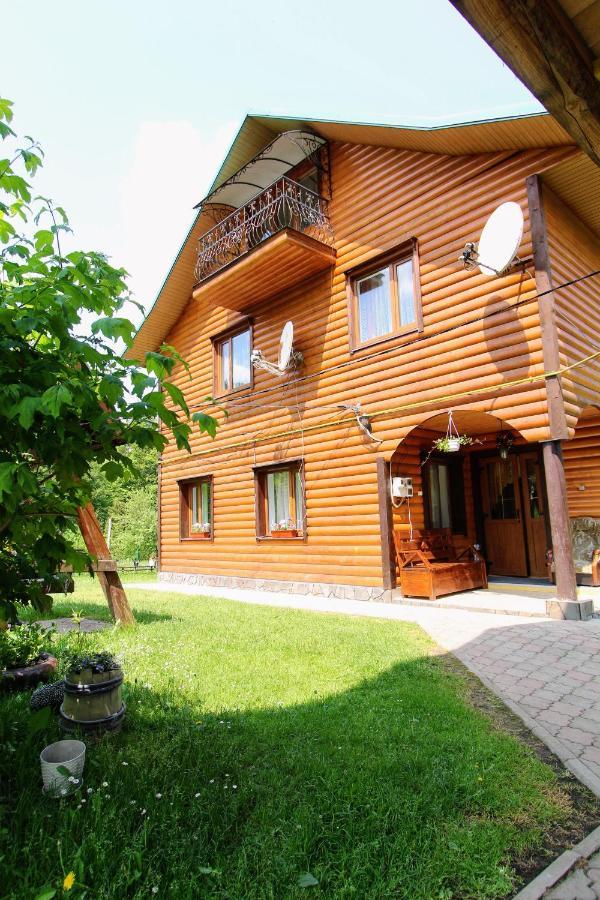 Cottage "Kliverent" ยาเรมชา ภายนอก รูปภาพ