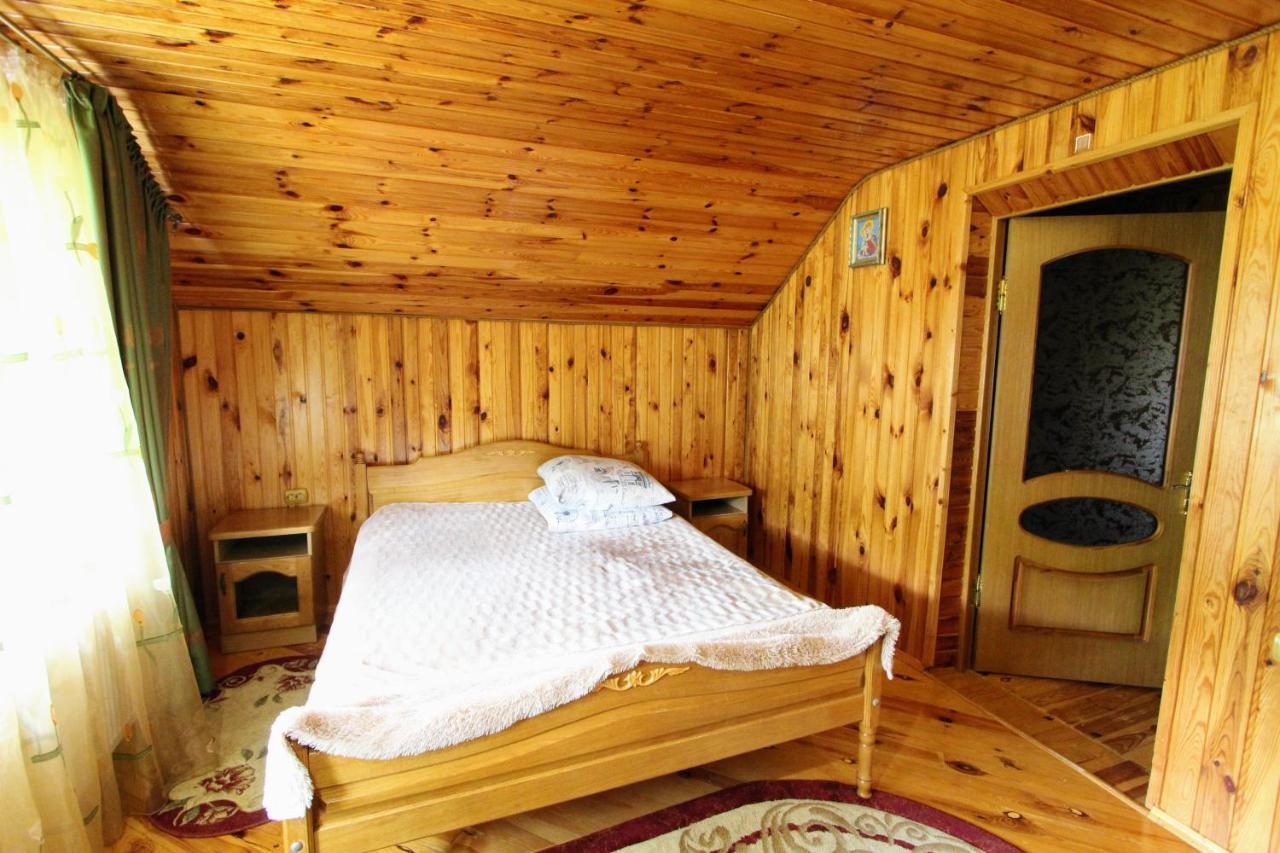 Cottage "Kliverent" ยาเรมชา ภายนอก รูปภาพ
