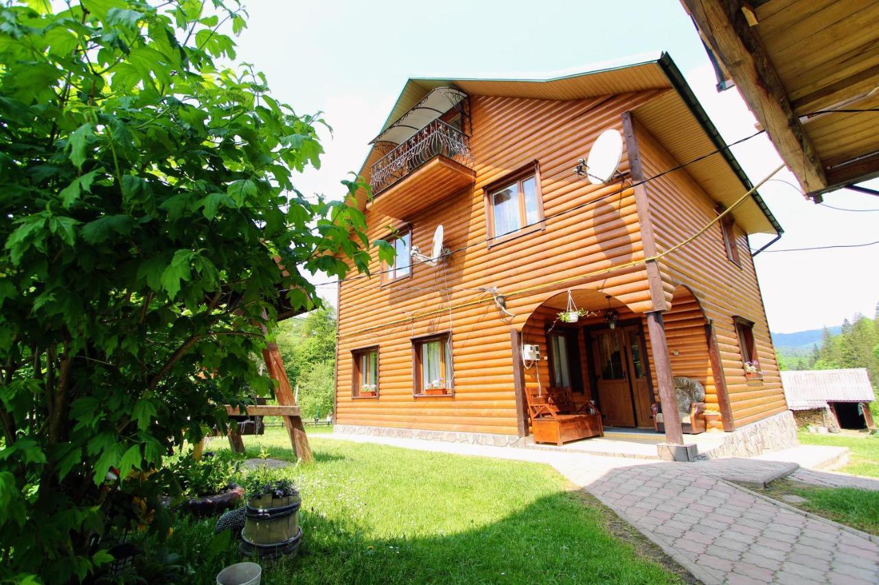 Cottage "Kliverent" ยาเรมชา ภายนอก รูปภาพ